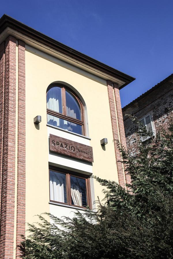 SpazioBianco Hotel Ivrea Exterior foto